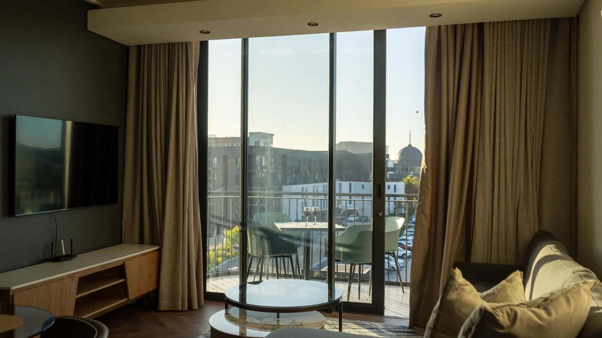 On Park 516 At Century City Cape Town